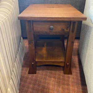 015-122-D | Dutch End Table