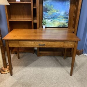 11 LOU | Shaker Writing Desk