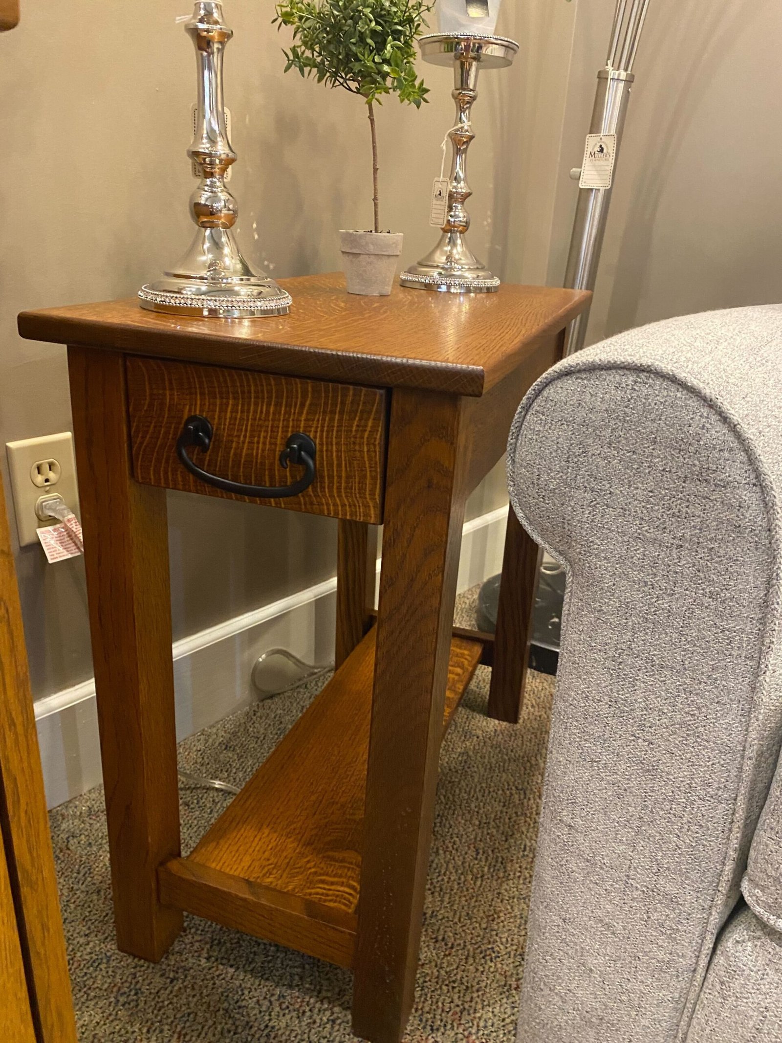 1190 | End Table