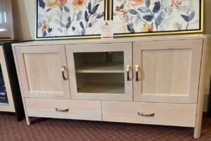 2062 | Melbourne TV Stand
