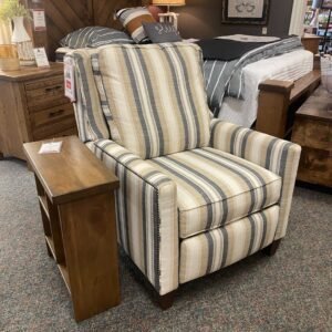 501-33 | Pressback Recliner