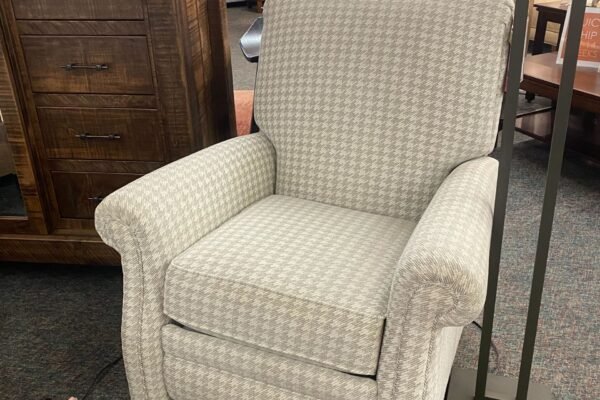 704-38F LOU | Motorized Recliner