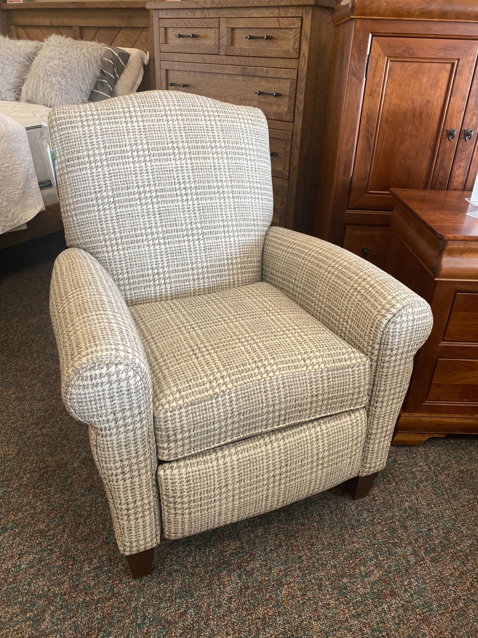 713-33 | Motorized Recliner