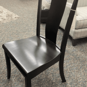 2017-0401 | Jamestown Side Chair