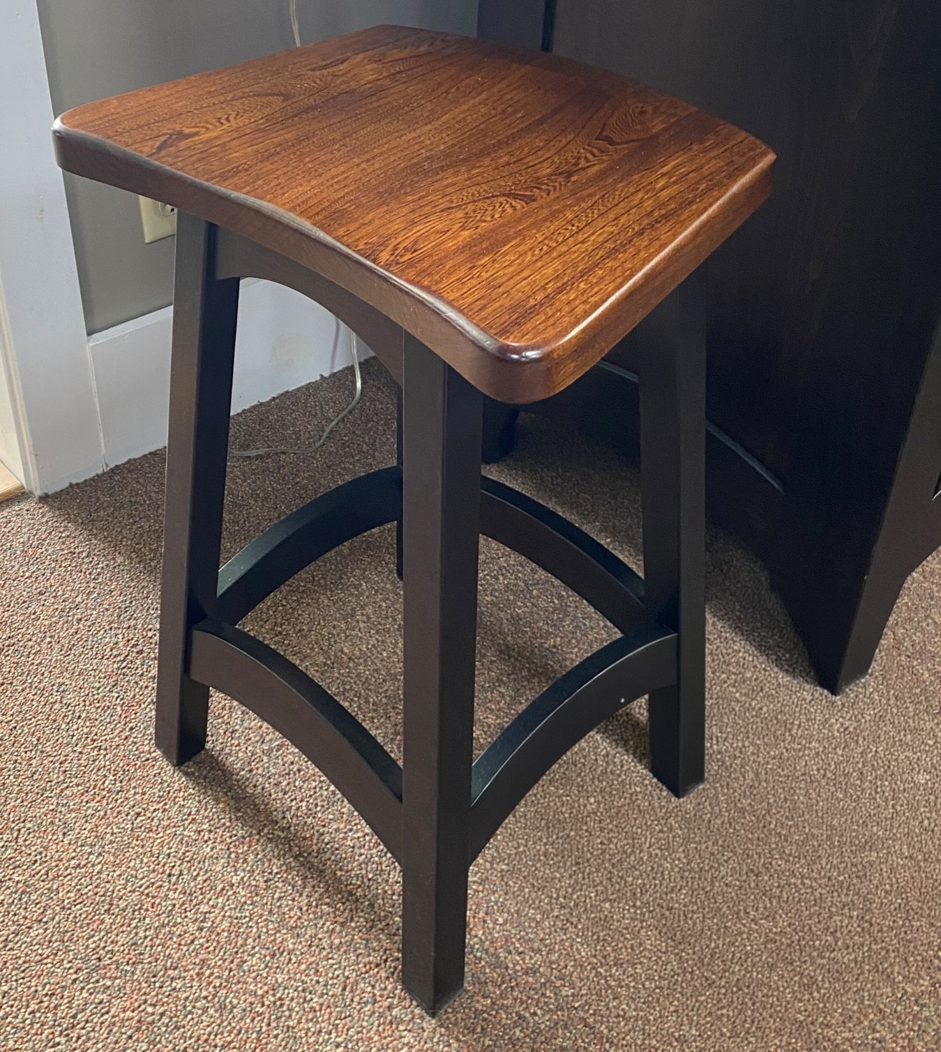 24-I-BS | Illusions Barstool