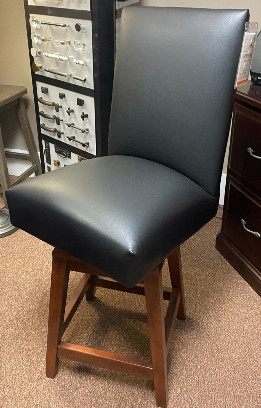 1070-SB | Sheldon Barstool