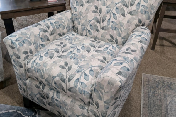 | 919-30 PAT | Smith Brother's Chair