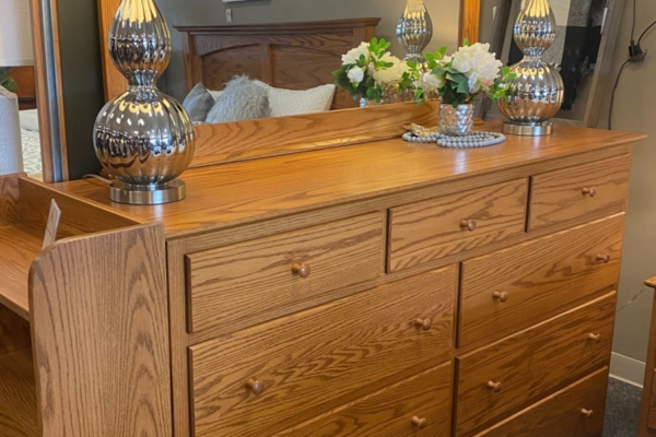 CWF411 | Shaker Dresser