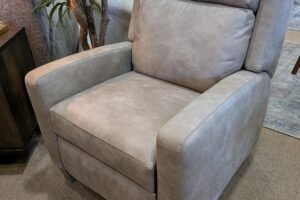 | 739-83 | Motorized Recliner