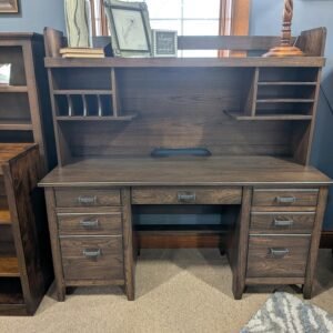 JDPD-2362 | Jacobsville Desk & Hutch