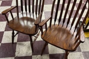 24-103 | High Bent Paddle Back Arm Chair
