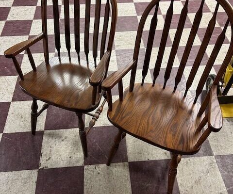 24-103 | High Bent Paddle Back Arm Chair