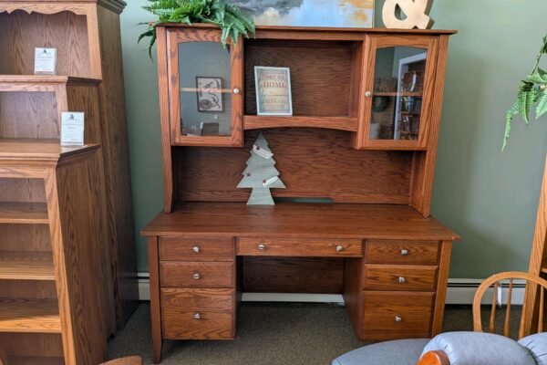 HM-3012SS | Hampton Double Pedestal Desk & Hutch