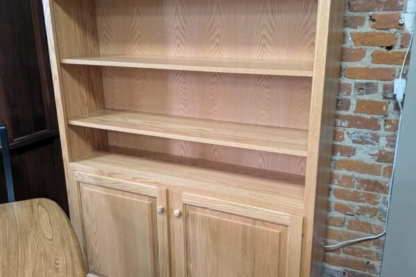 TBC-48 | Traditional bookcase