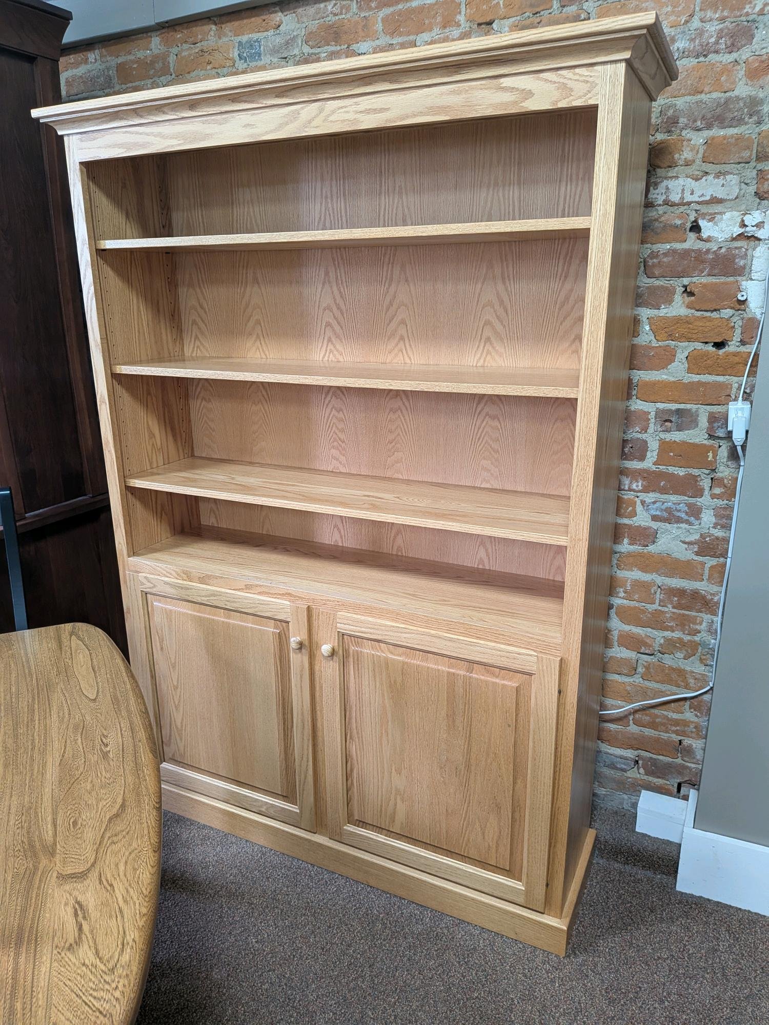 TBC-48 | Traditional bookcase