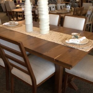 215-305| Audrey trestle table