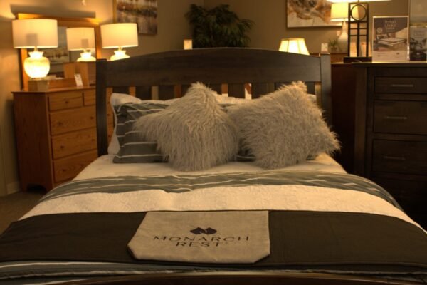 28Q | Carolina crown bed