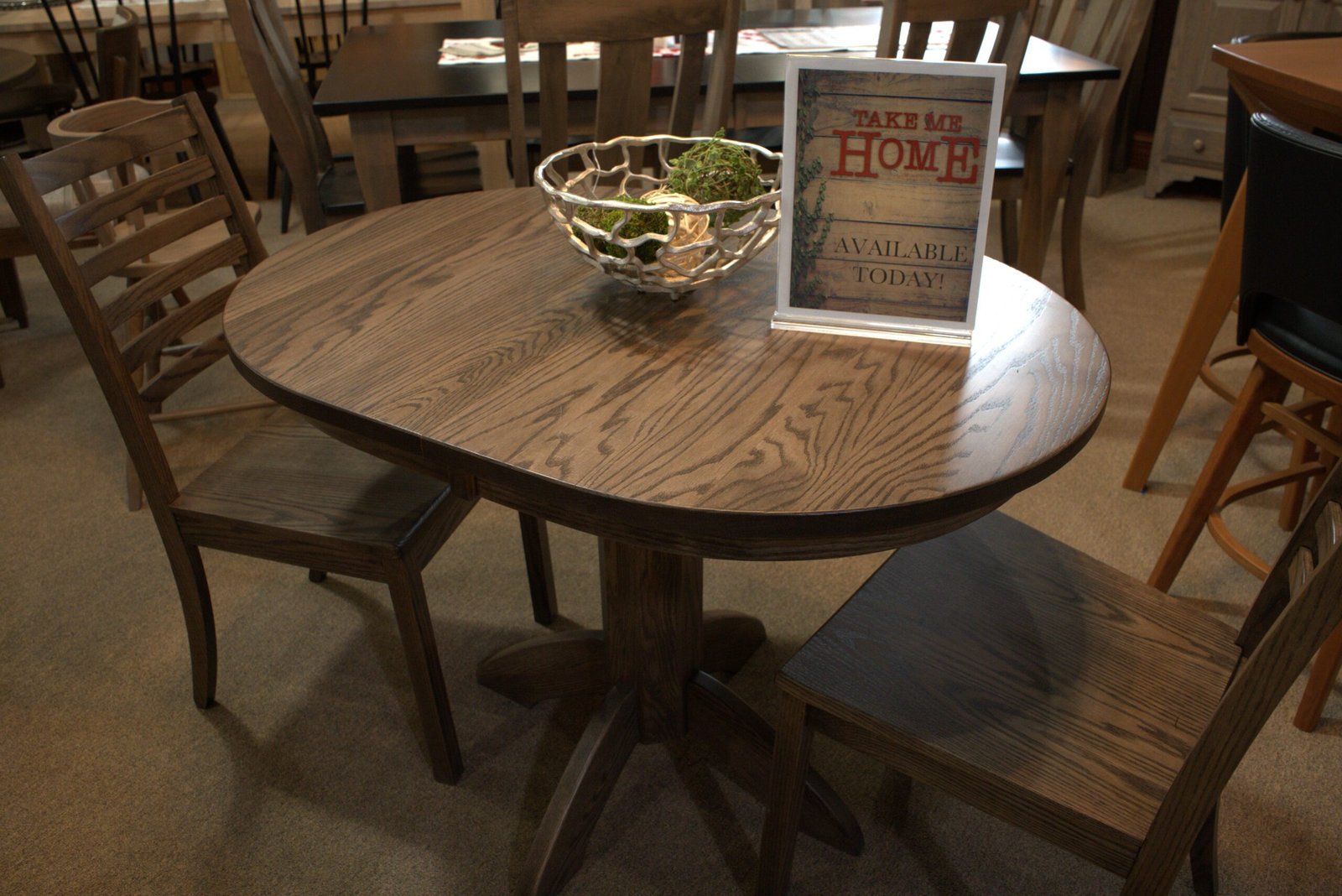 32-140 | Advance single pedestal table