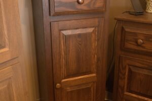 53-107 | Single pie safe with drawer
