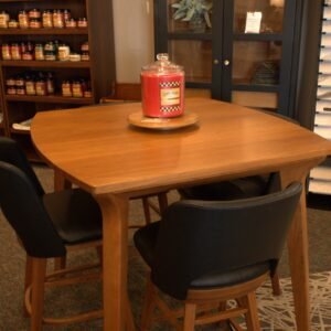 VSP4242-S | Vinson pub table