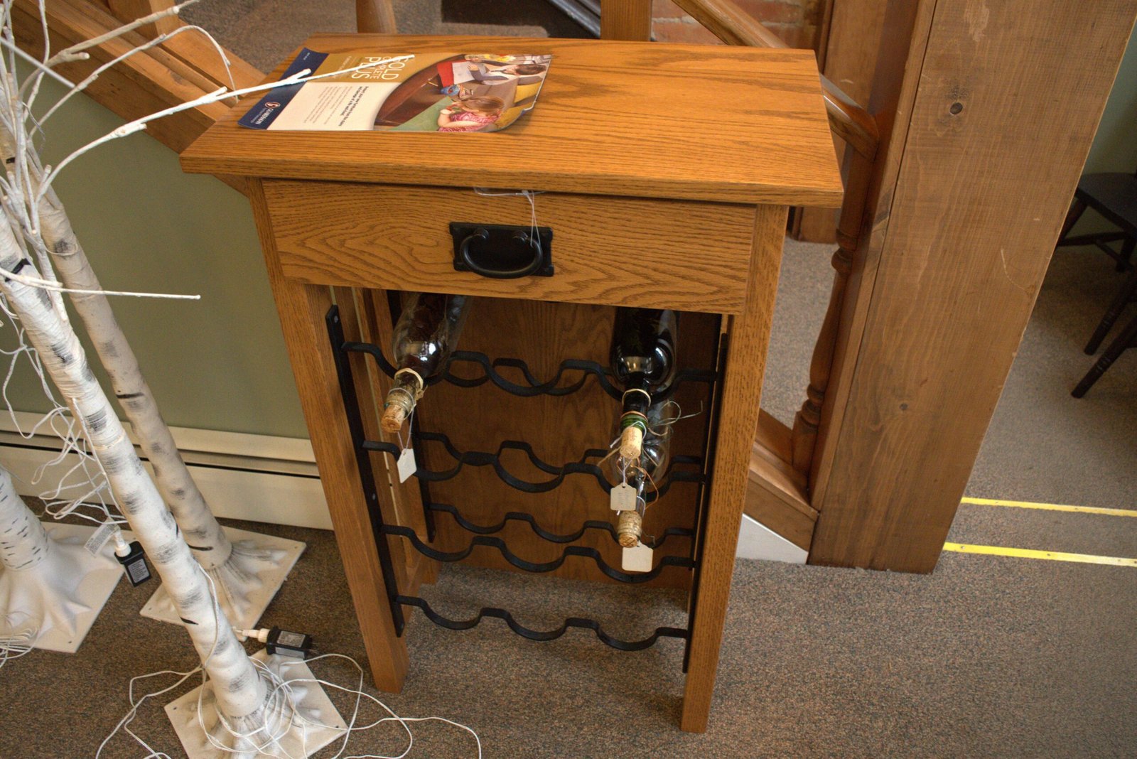 M98 | Mission wine stand